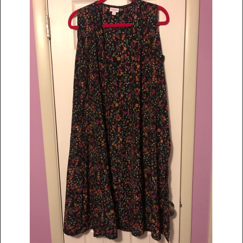 Medium LuLaRoe Joy